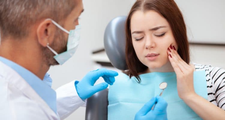 What To Do in The Case of Dental Emergency